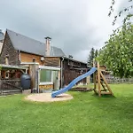 Chalet Kunterbunt