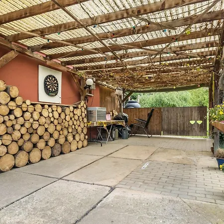 Kunterbunt Chalet Langenwetzendorf